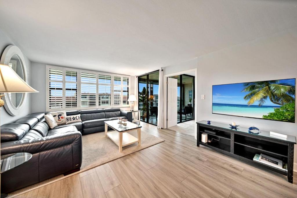 Loggerhead Cay #324