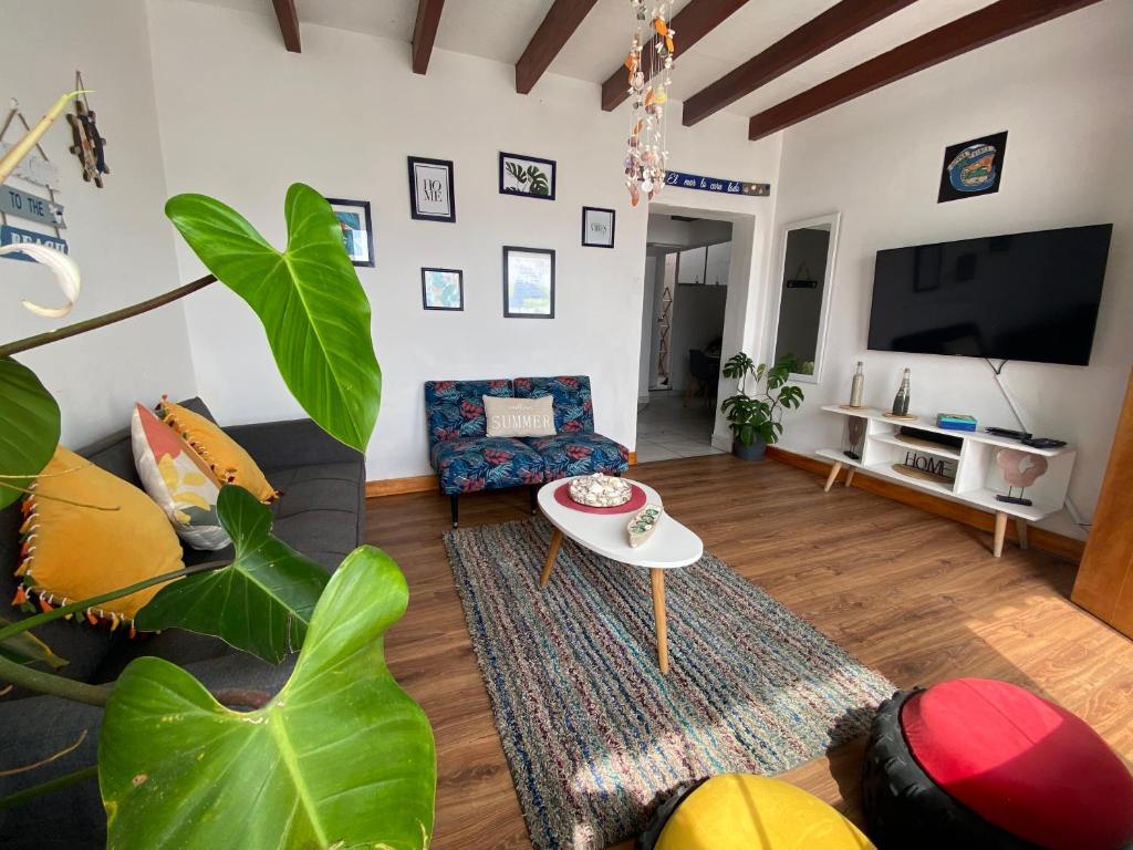 BAHÍA SUR HOUSE - San Bartolo photo 2