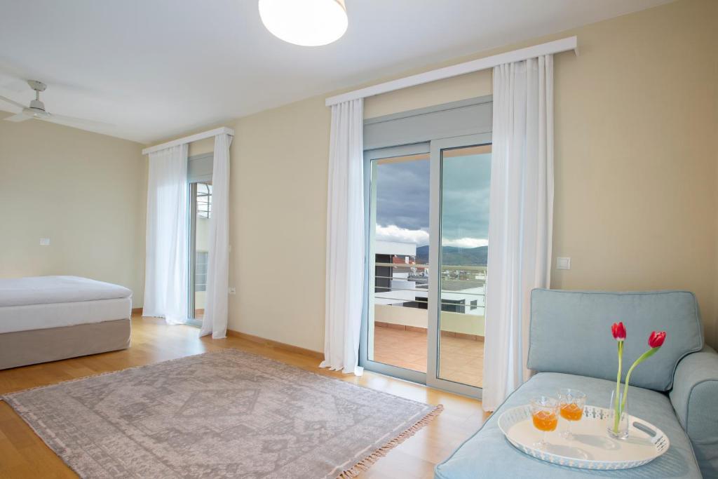 boo premium living ioannina photo 2