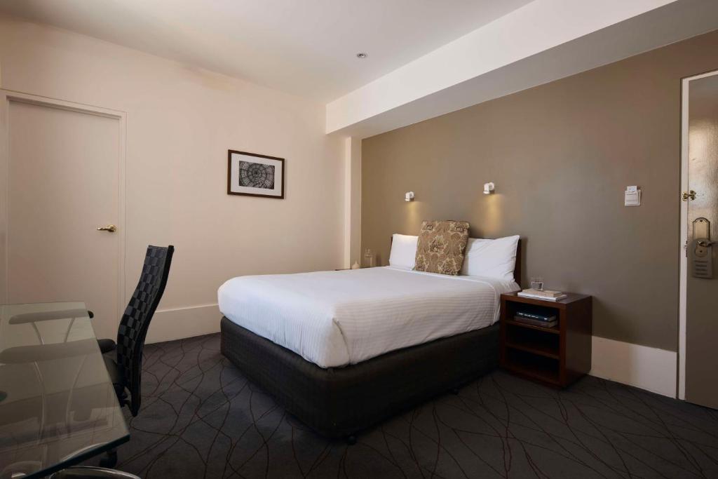 The Victoria Hotel photo 4