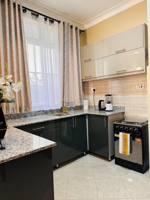 Veron’s Elegant Home photo 3