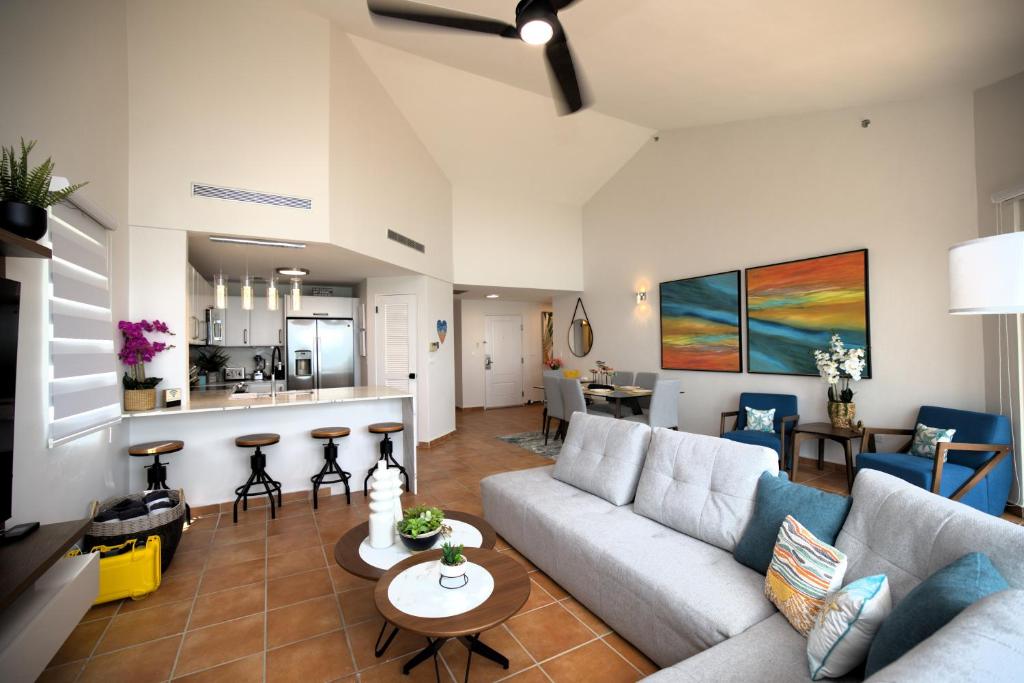 Luxury 3 Bedroom at El Conquistador photo 1