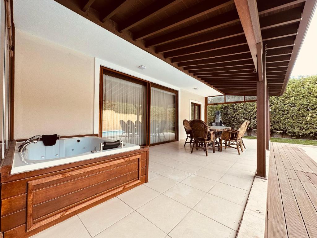Riyan Garden Villas photo 3