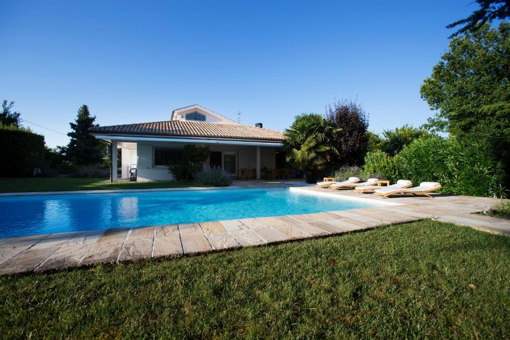 Villa Ibi - Camerano, meravigliosa villa con piscina nel parco del Conero