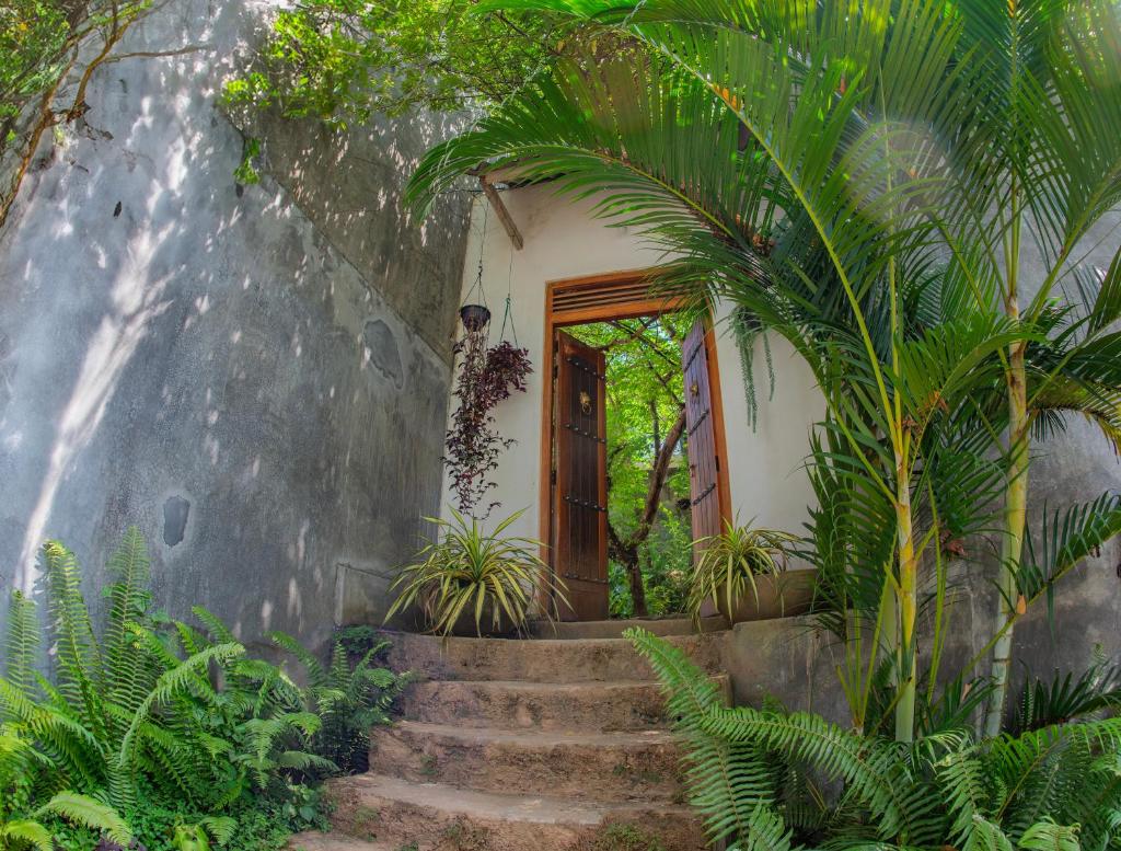 Inside Out Nature Villa photo 4