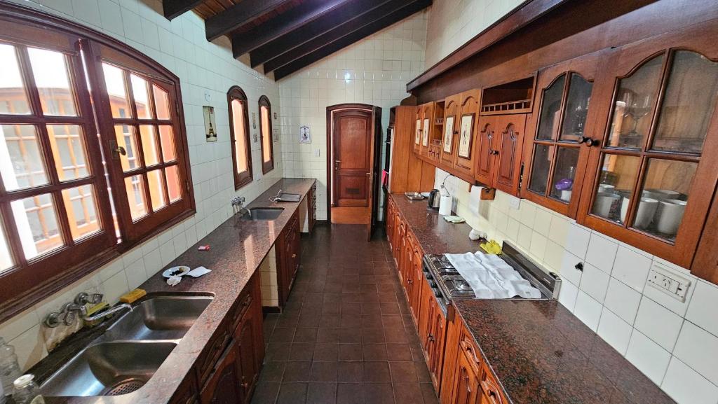 Valhalla Hostel & Suites photo 3