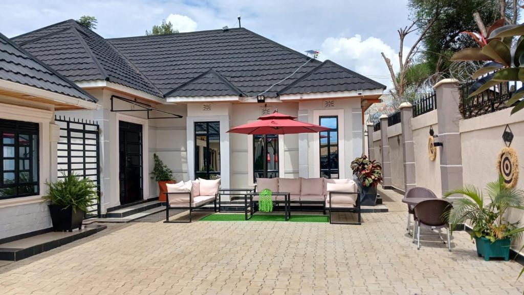 Cacecy Luxury Homes 3 Bedroom