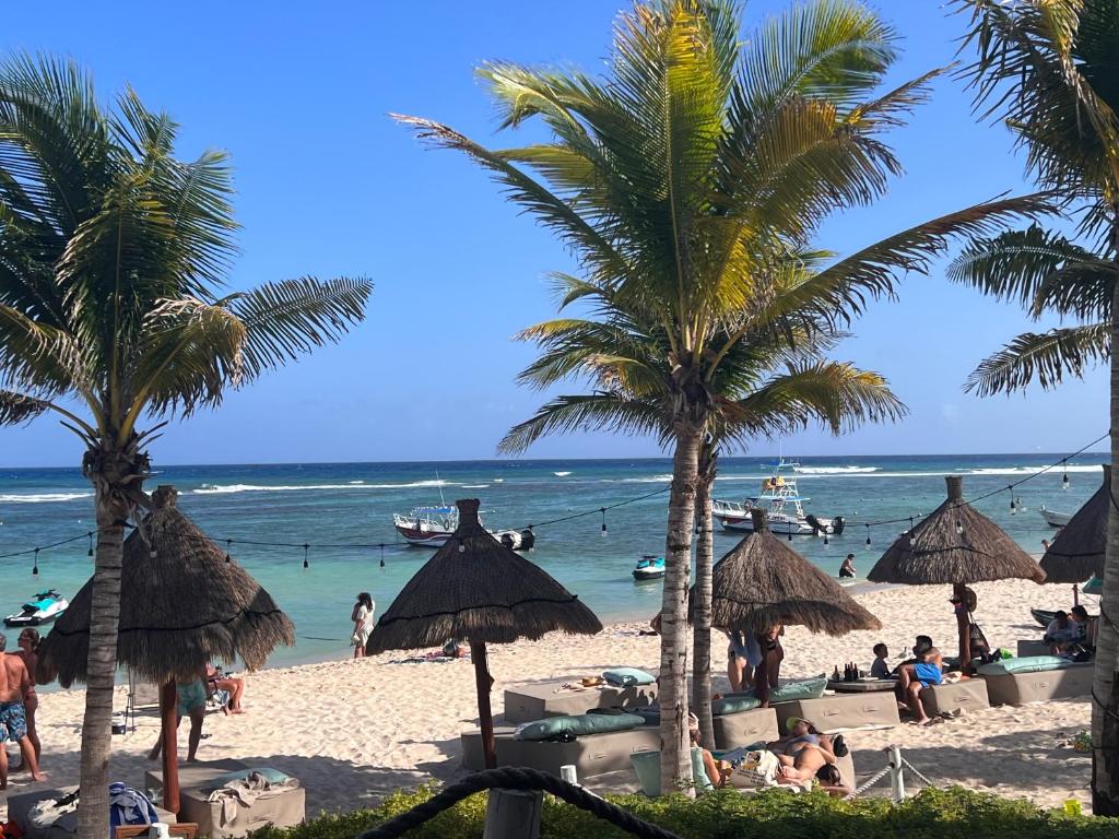 Beach and Golf Bliss in Tulum Country Club photo 3
