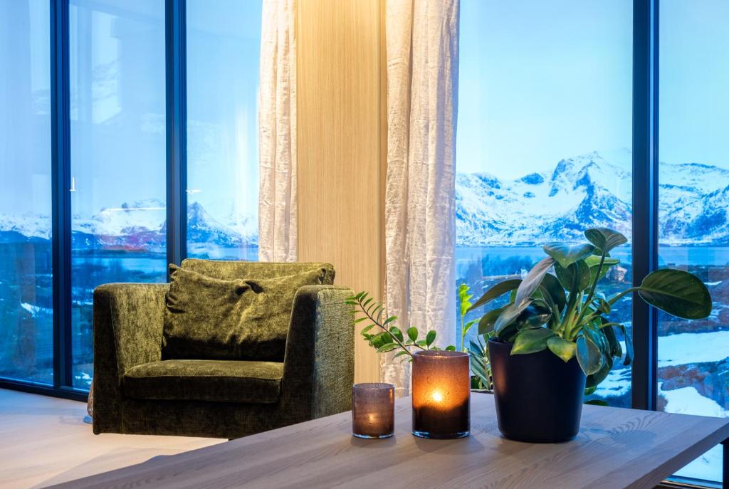 New luxury cabin near Henningsvær Lofoten photo 3