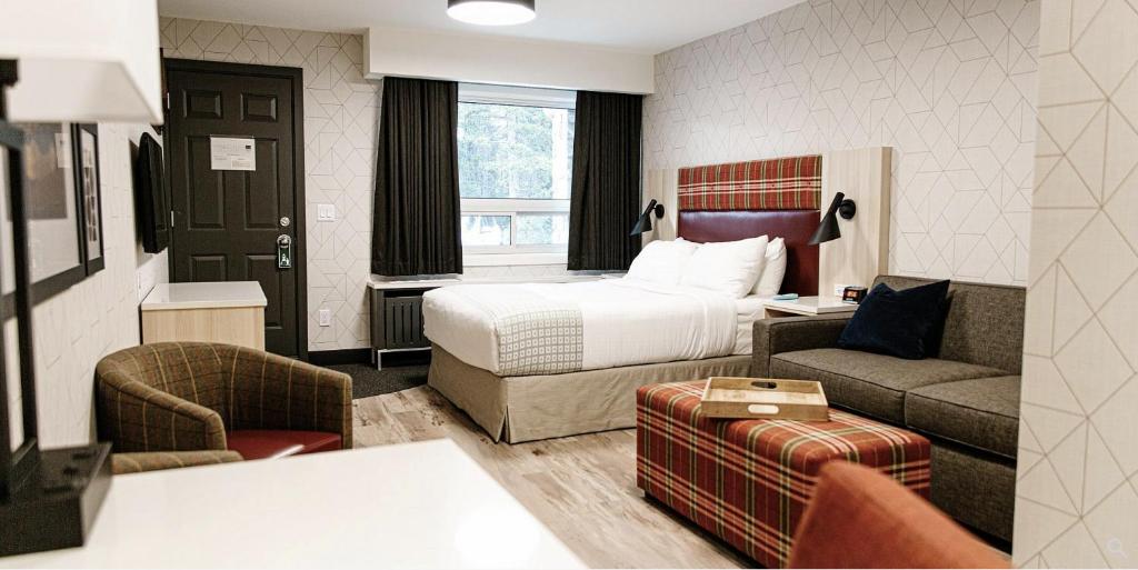 Mountaineer Lodge photo 3