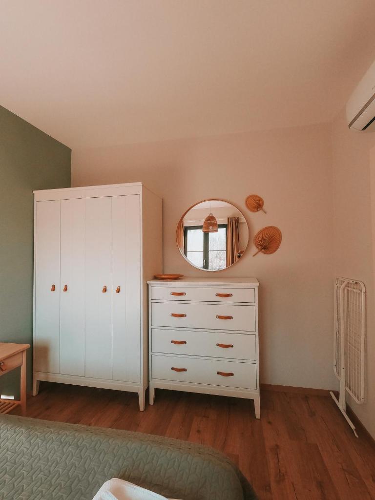 Vitosha View Apartment & Free Parking - Tap to explore photos