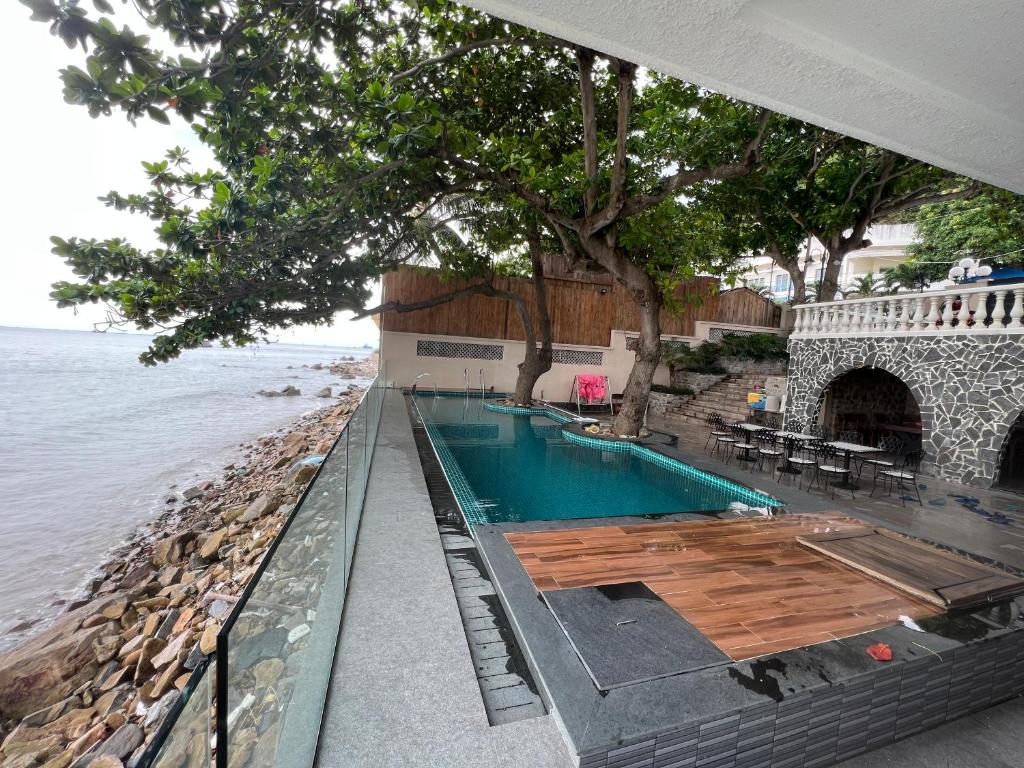 Nancy great seaview condotel 1