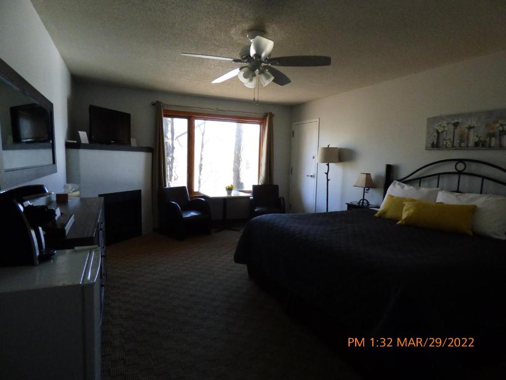 Log Cabin Inn photo 4