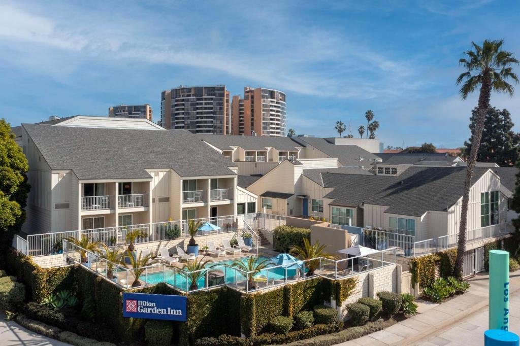 Hilton Garden Inn Marina Del Rey image