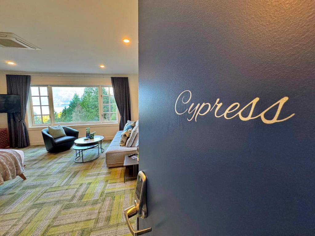 Artisan Suites on Bowen photo 4