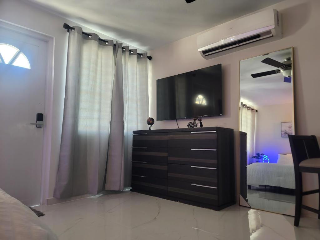 Vadi's Lux, Wi-fi, coffe, tea, parking, laundry room. photo 3