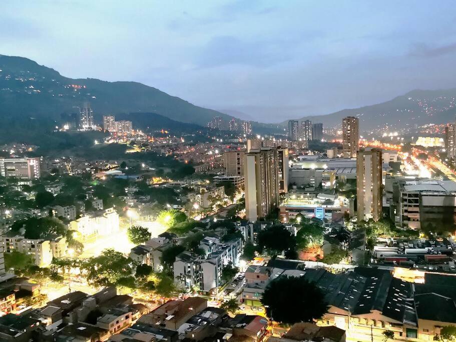 Hermoso Apartamento con Linda vista a la ciudad photo 1