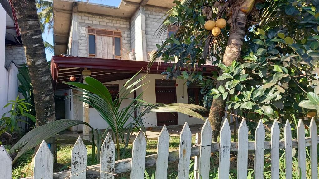 Family Villa Thalpavila photo 3