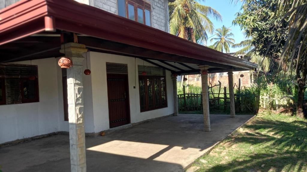Family Villa Thalpavila photo 4