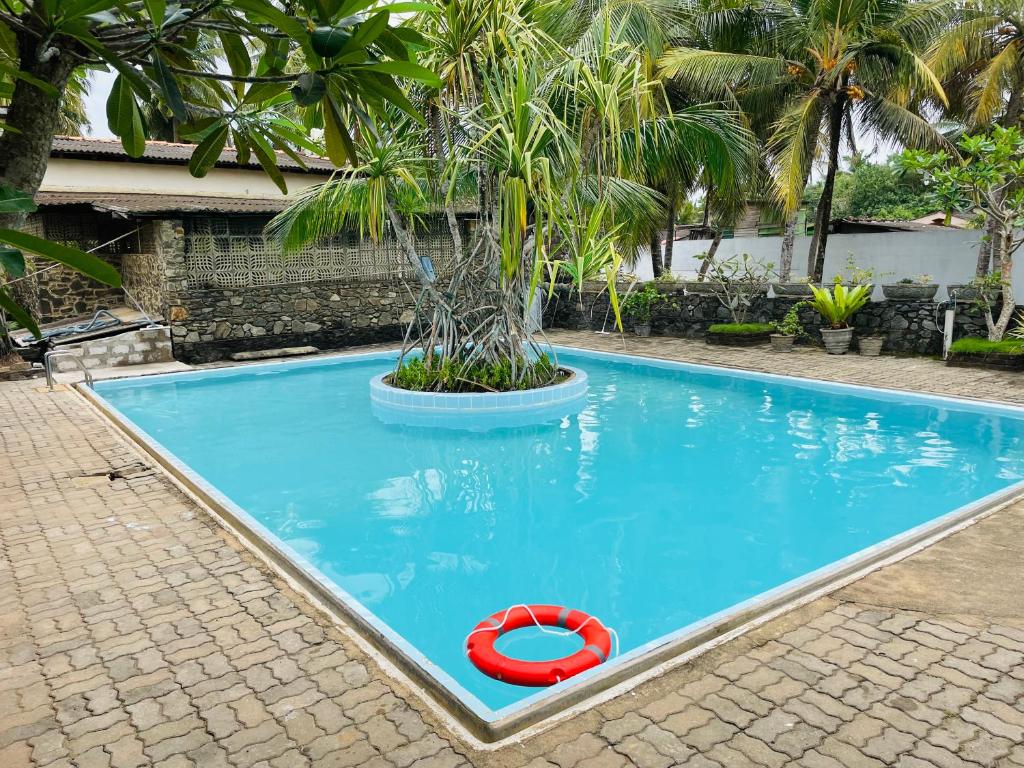 Aprima Hotel photo 2