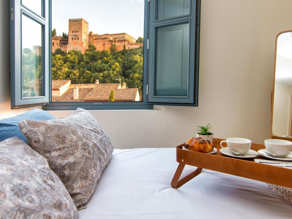 Chezmoihomes A piece of heaven over the Alhambra