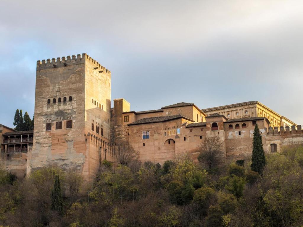 Mirador de los arcos Alhambra photo 1
