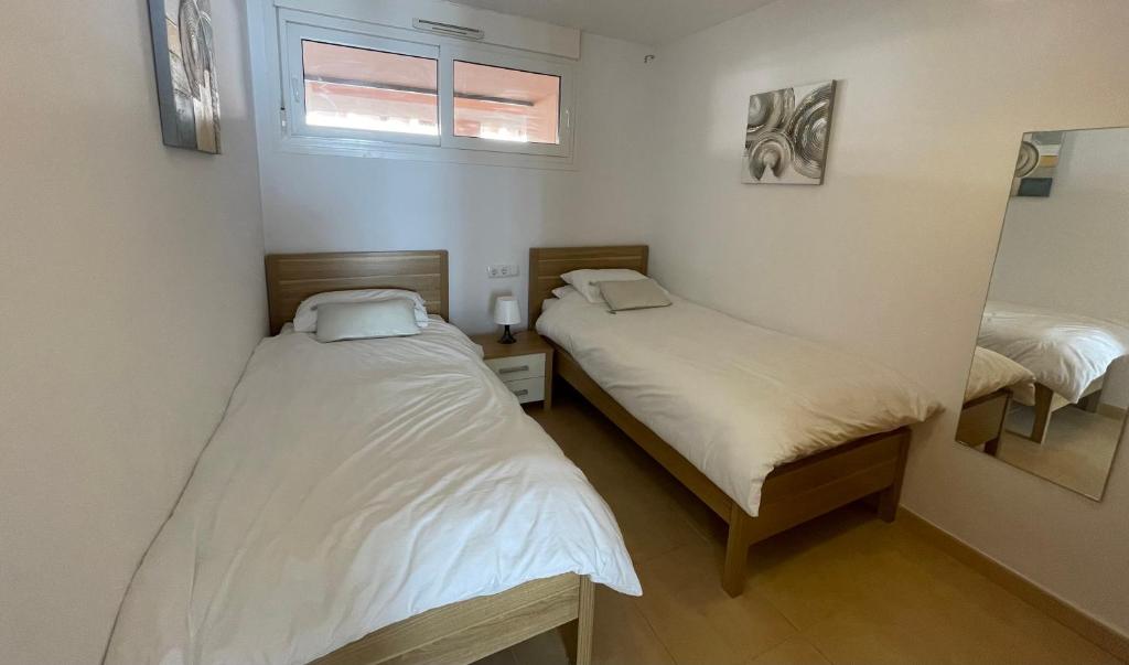 Condado de Alhama, La Isla block 8 photo 1