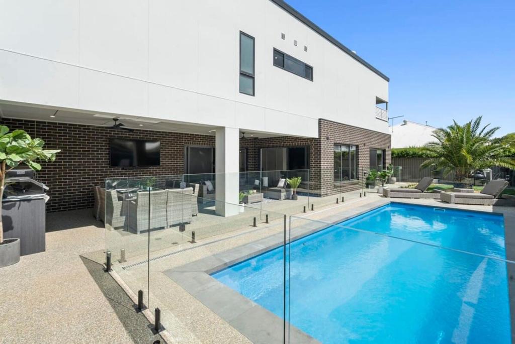 The Palms Guest House Yarrawonga photo 1