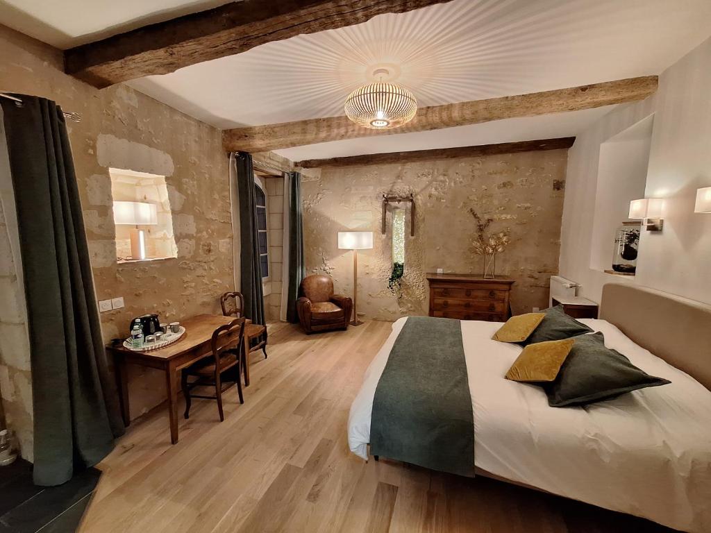 Manoir du Bellay photo 3