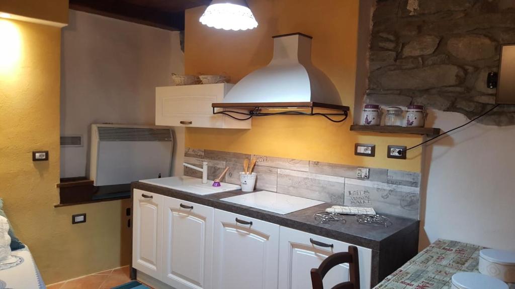 Chalet in pietra photo 2