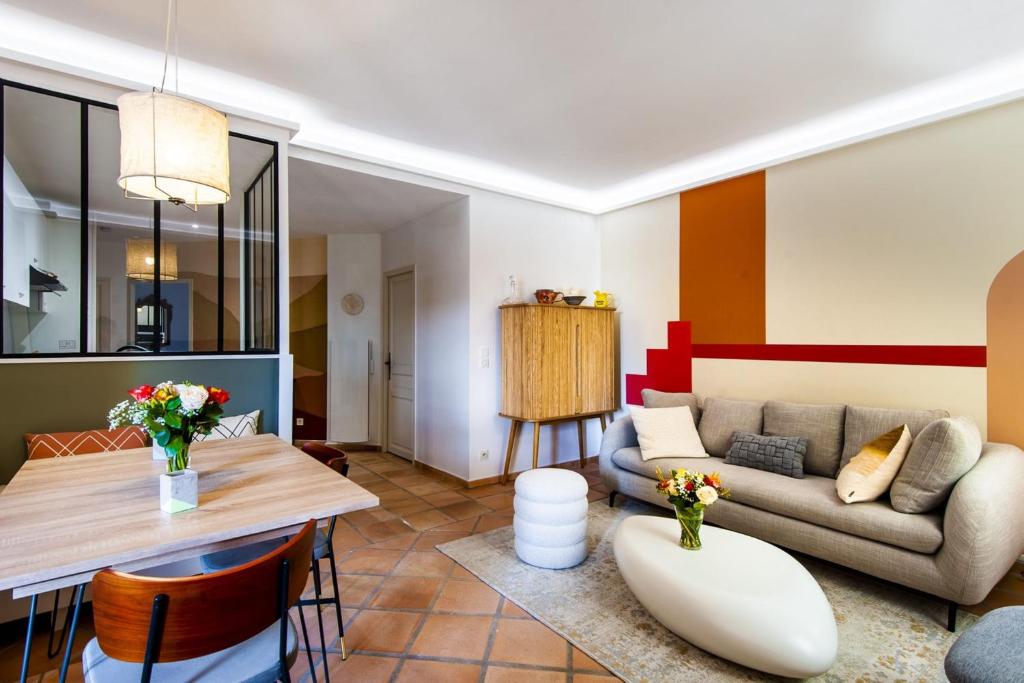 Luxury apartment in Pont Royal photo 3