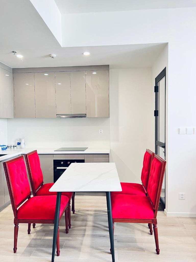 Căn hộ Masteri tiêu chuẩn khách sạn 5 sao, full nội thất hoàng gia, view hoa hậu