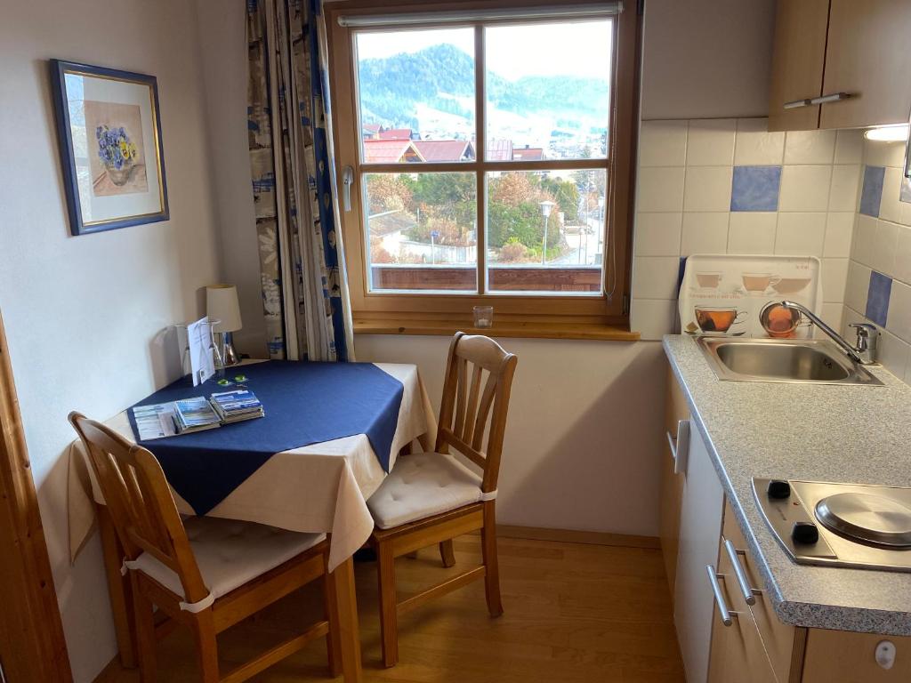 Apartment Landhaus Bachwinkl - Tap to explore photos