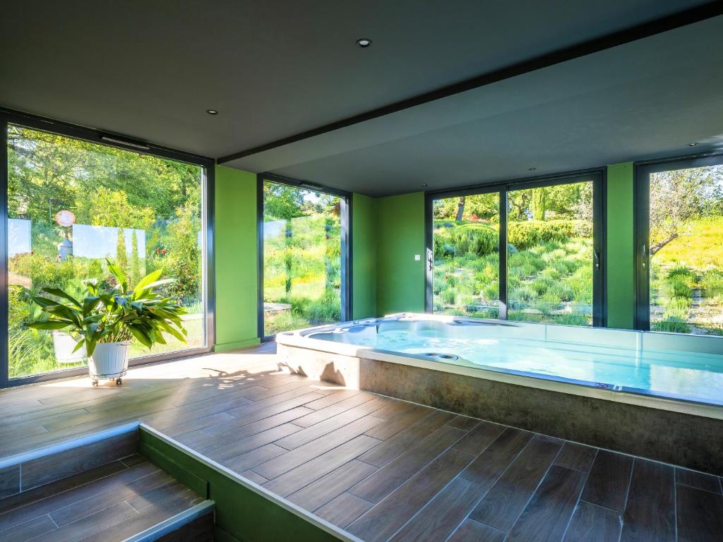 Appartement d'une chambre avec piscine partagee et wifi a Forcalquier photo 4
