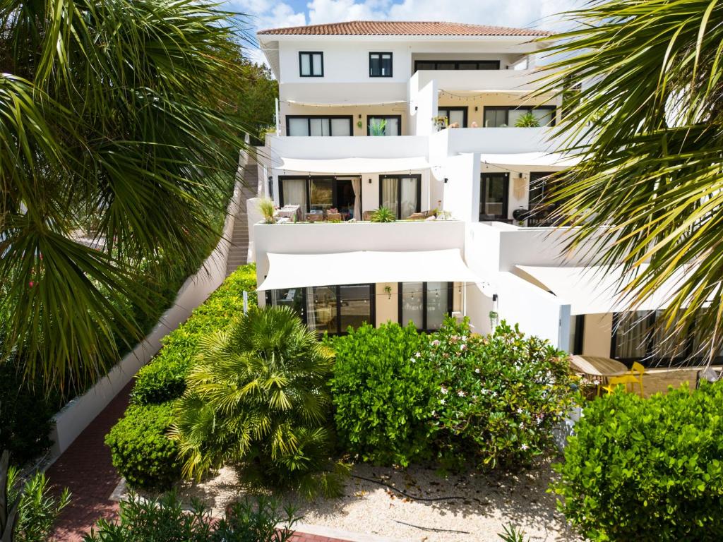 Blue Bay Resort luxury apartment Palm View photo 2