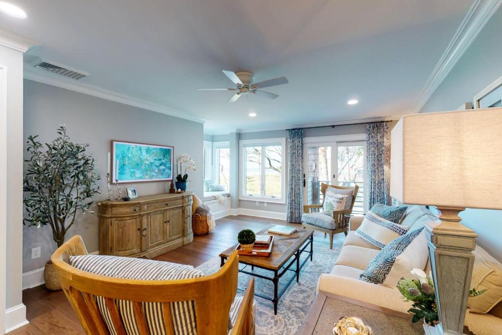 4418 Windswept Ocean View Villa photo 2