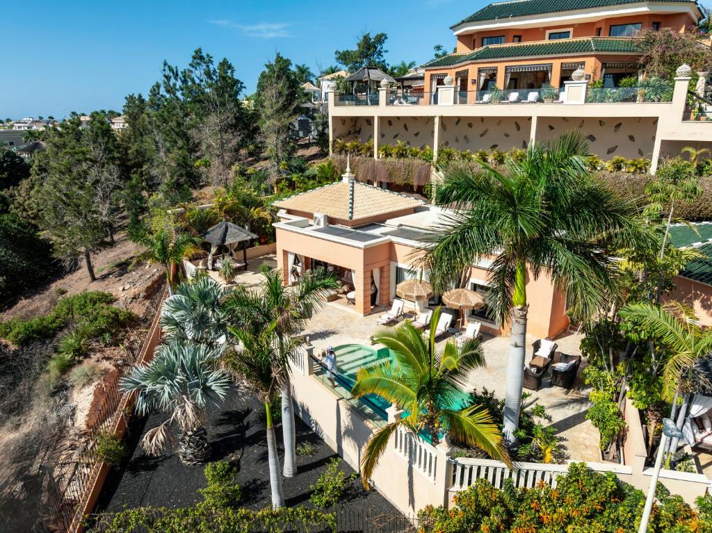 Royal Garden Villas, Luxury Hotel photo 2
