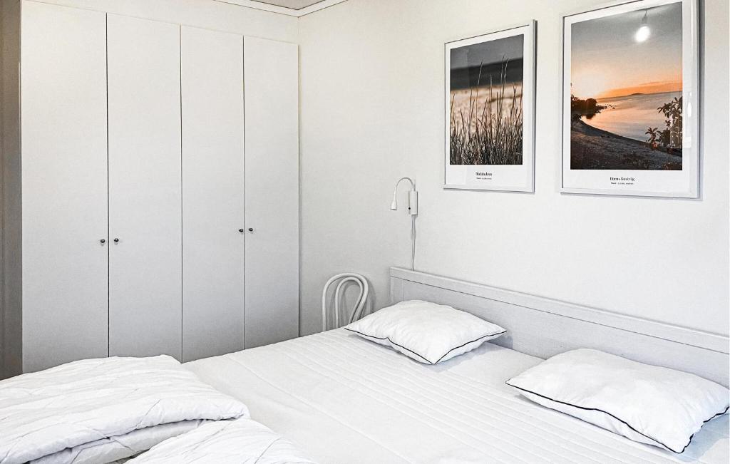 2 Bedroom Stunning Home In Mrbylnga photo 2