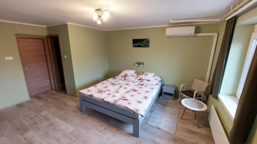 miniSZILVA Apartman photo 2