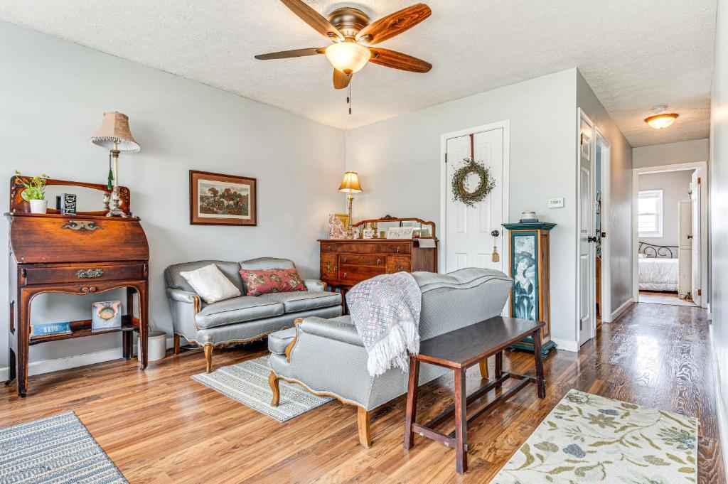 Work-Friendly Attica Vacation Rental with Patio!