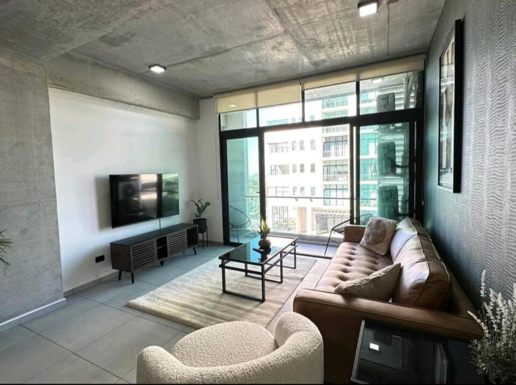 Spacious & Classy apartment in Santa Elena photo 1