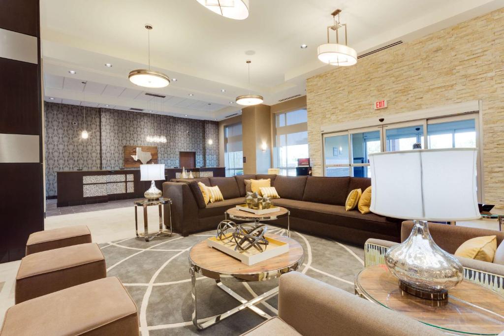 Drury Inn & Suites Dallas Frisco photo 2
