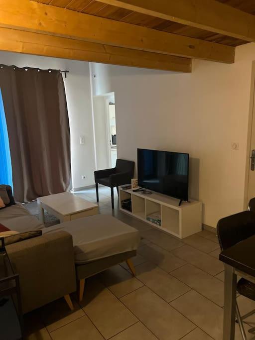 Maison Téranga 2 Chambres Et 2 mezzanines et 2 parking gratuits photo 2