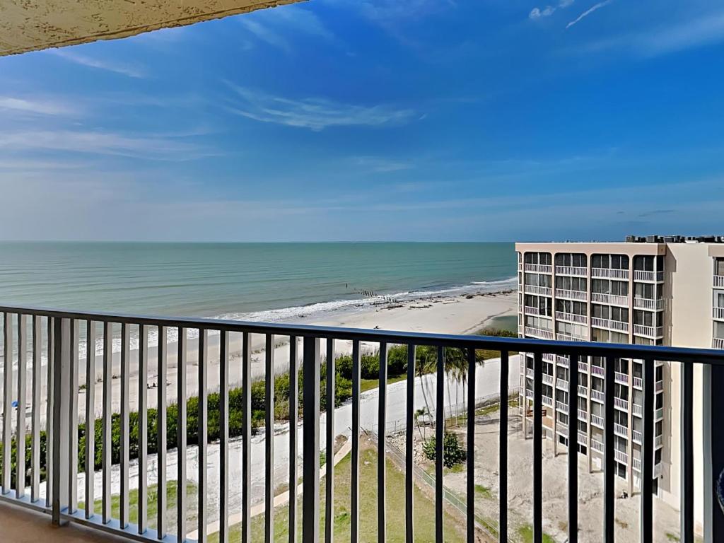 Estero Beach & Tennis 907A image