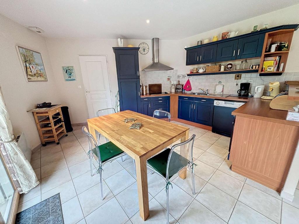 Maison Saint-Pair-sur-Mer, 5 pièces, 8 personnes - FR-1-361-74 photo 1