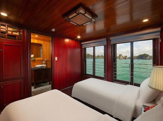 Halong Majesty Boutique