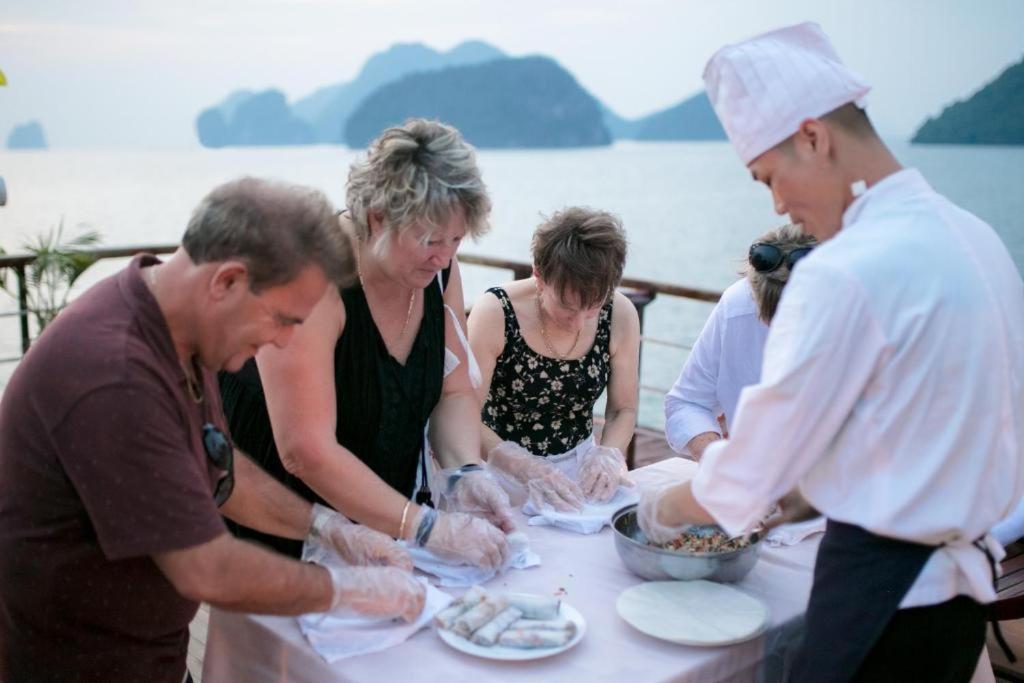 Halong Majesty Boutique