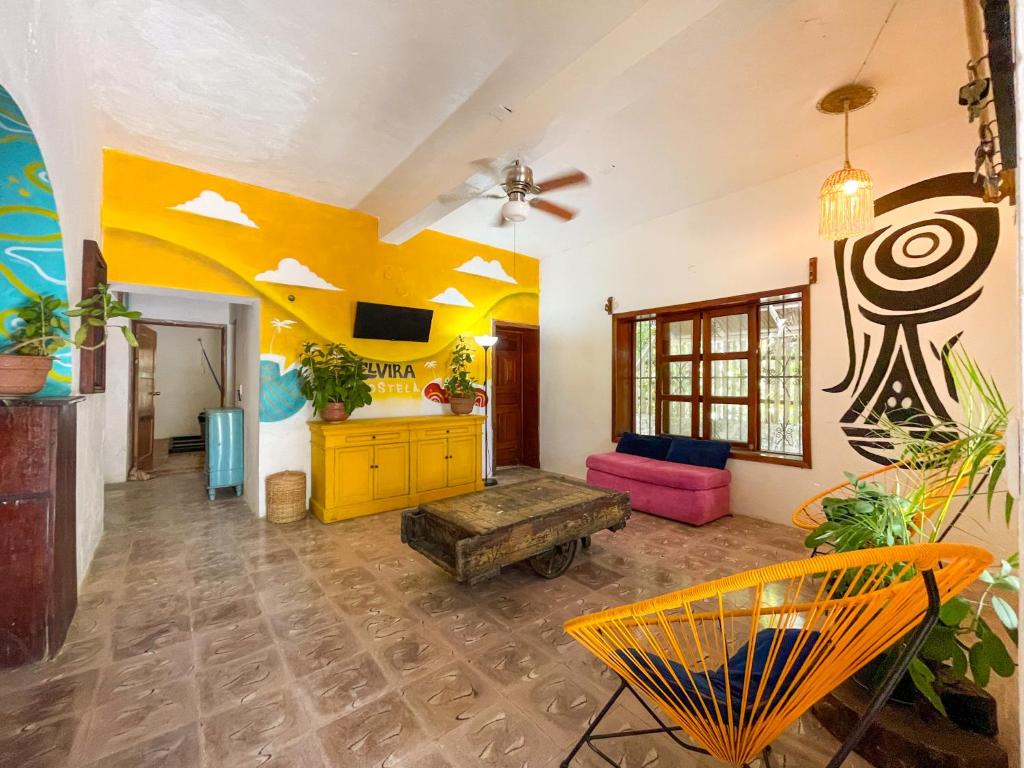 Casa Elvira Hostal photo 2