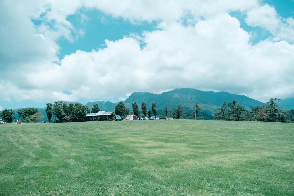 aso kuju national park boi boi camp site photo 4