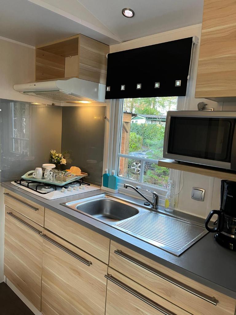 Chalet vakantiepark Kleine Belties 18 photo 4